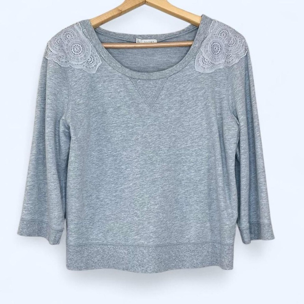 Hinge Size Medium Grey 100% Cotton Crochet Preppy Sweatshirt Sweater Top Cottage